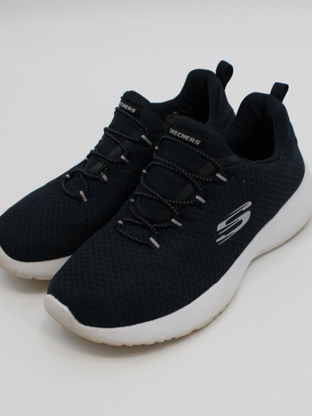 Skechers Women’s Navy and White Sneakers Slip on Memory Foam S 6.5 EXC Walking